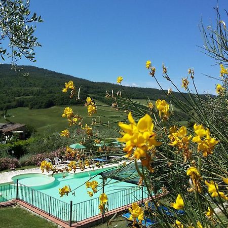 Residence Il Monastero Pomarance Buitenkant foto