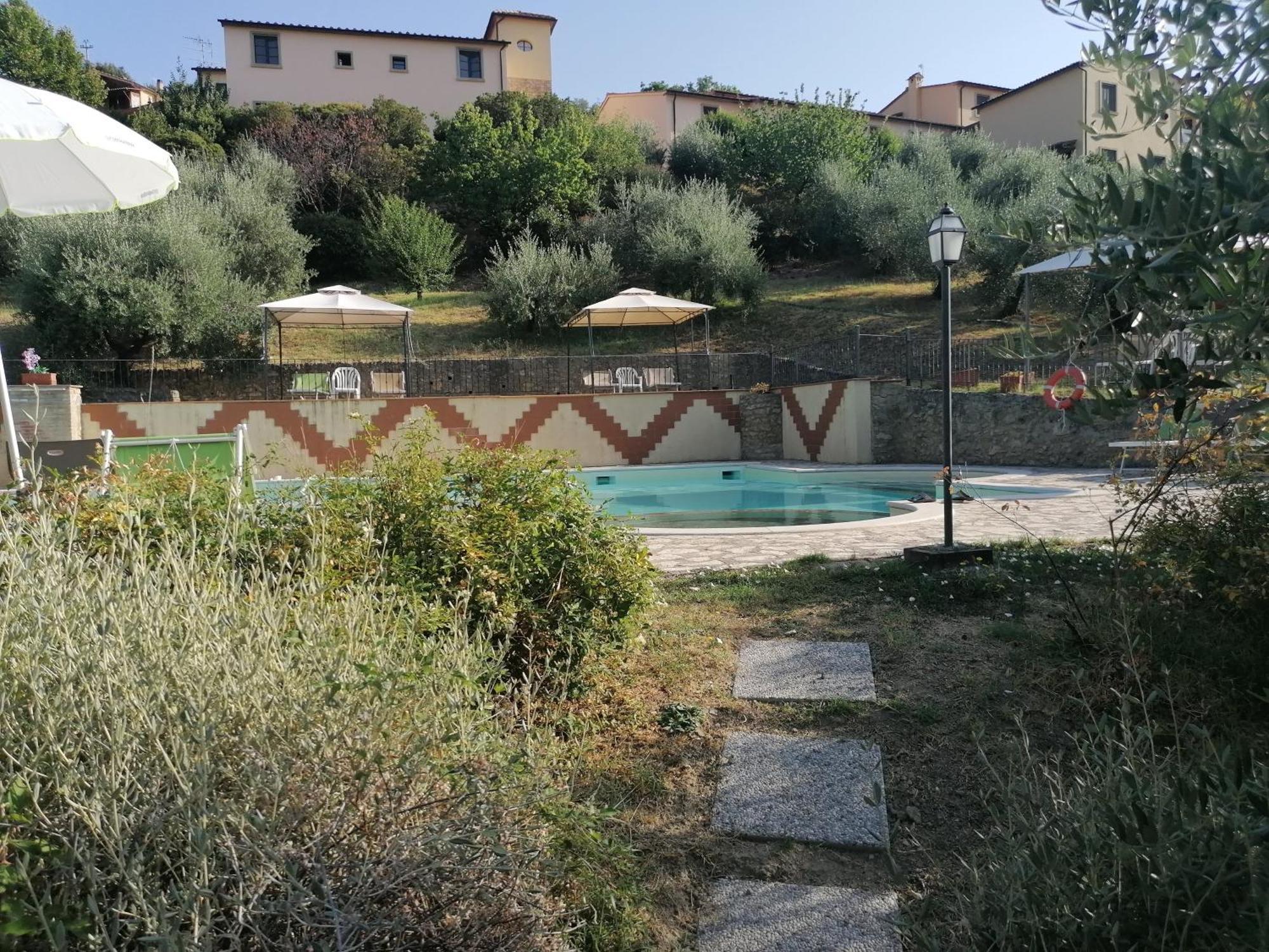 Residence Il Monastero Pomarance Buitenkant foto