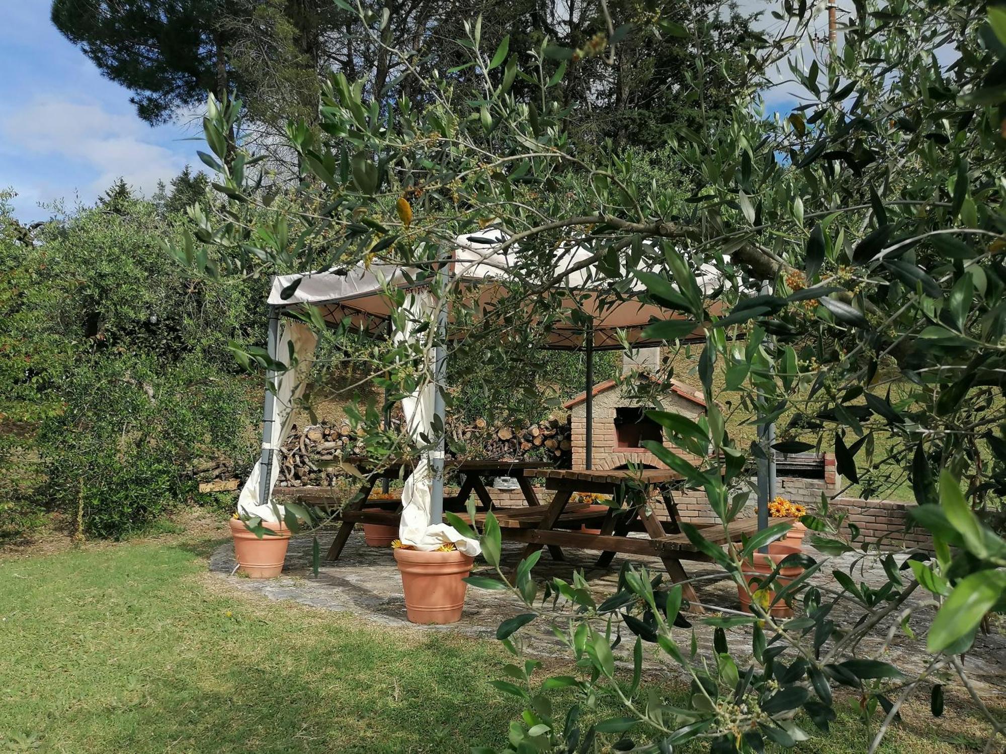 Residence Il Monastero Pomarance Buitenkant foto