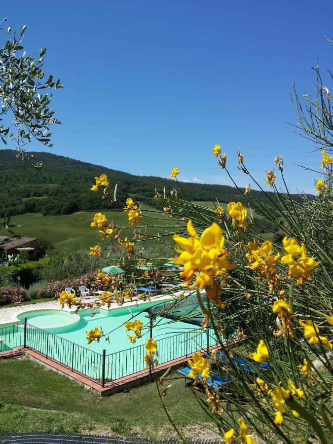 Residence Il Monastero Pomarance Buitenkant foto